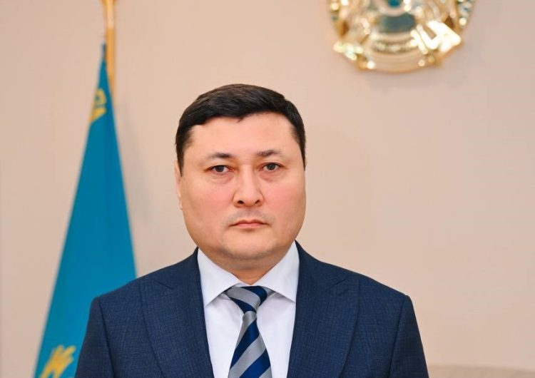 Нового акима Аягозского района представил активу аким области Абай