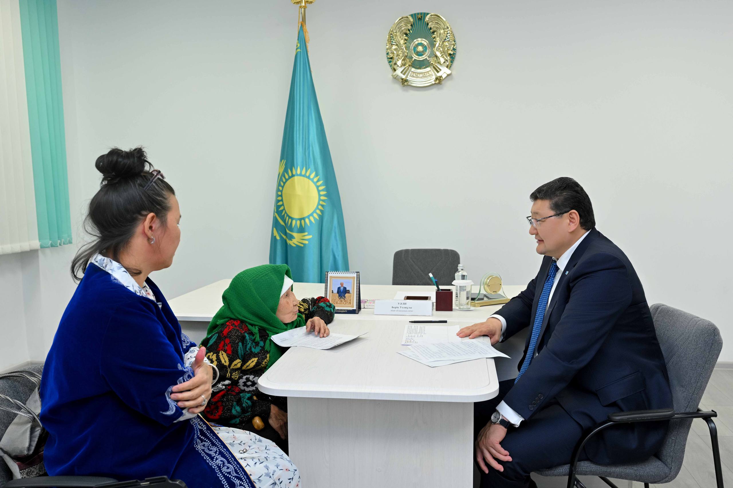 Встреча с населением —  в области Абай состоялся личный прием граждан
