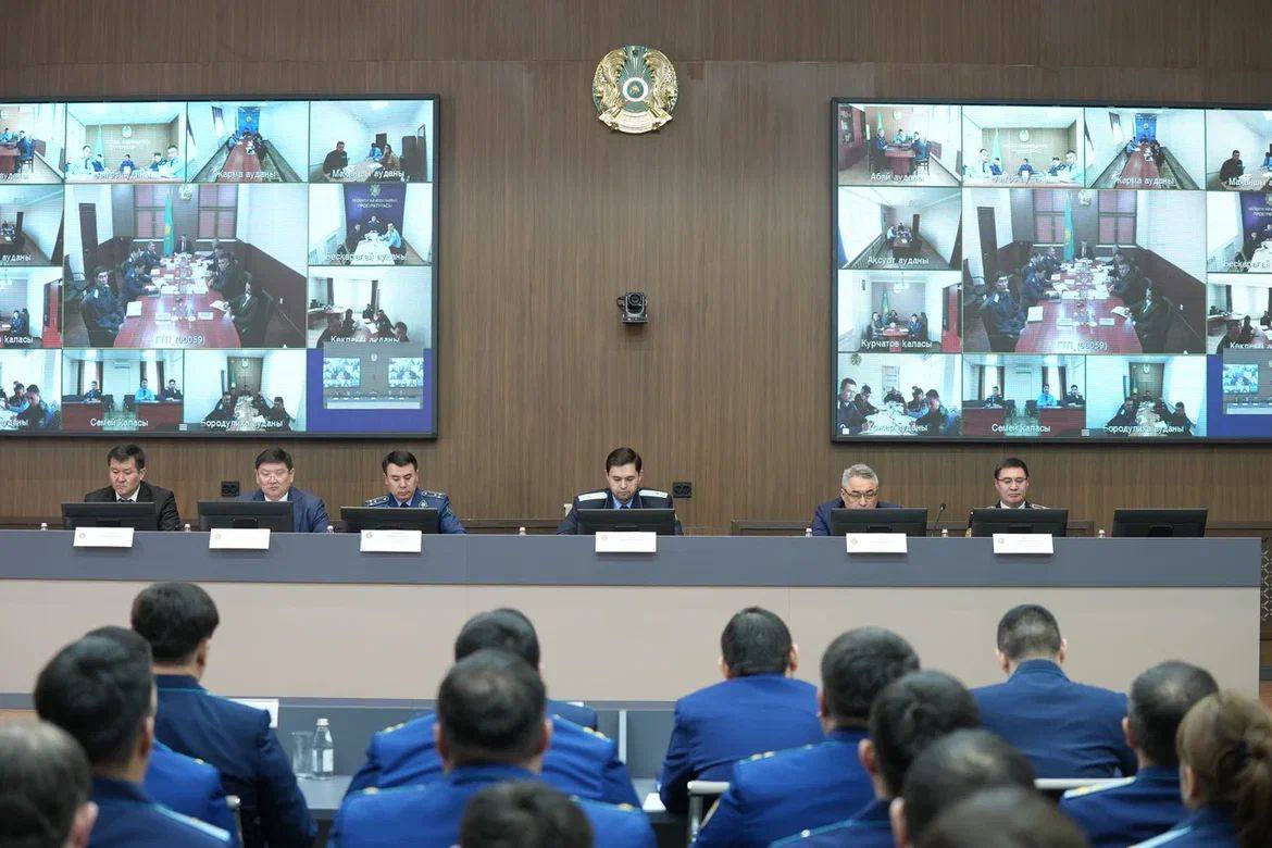 Фиксировать нарушения: дороги области Абай проверили на безопасность